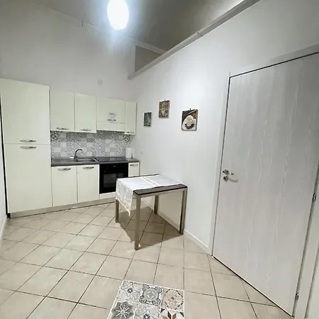 Maruzzara House * ナポリ